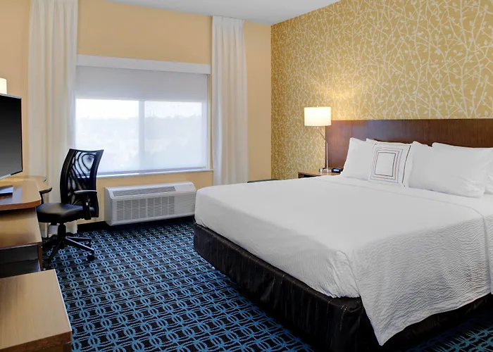Hotel Fairfield & By Marriott East Flagstaff