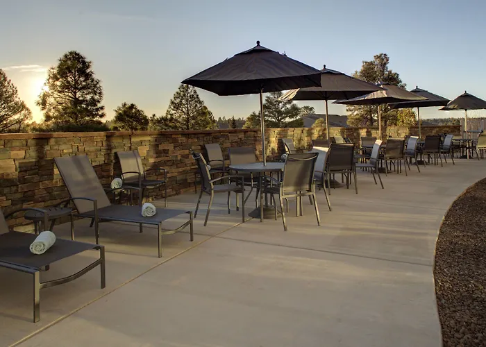 Hotel Fairfield & By Marriott East 3*